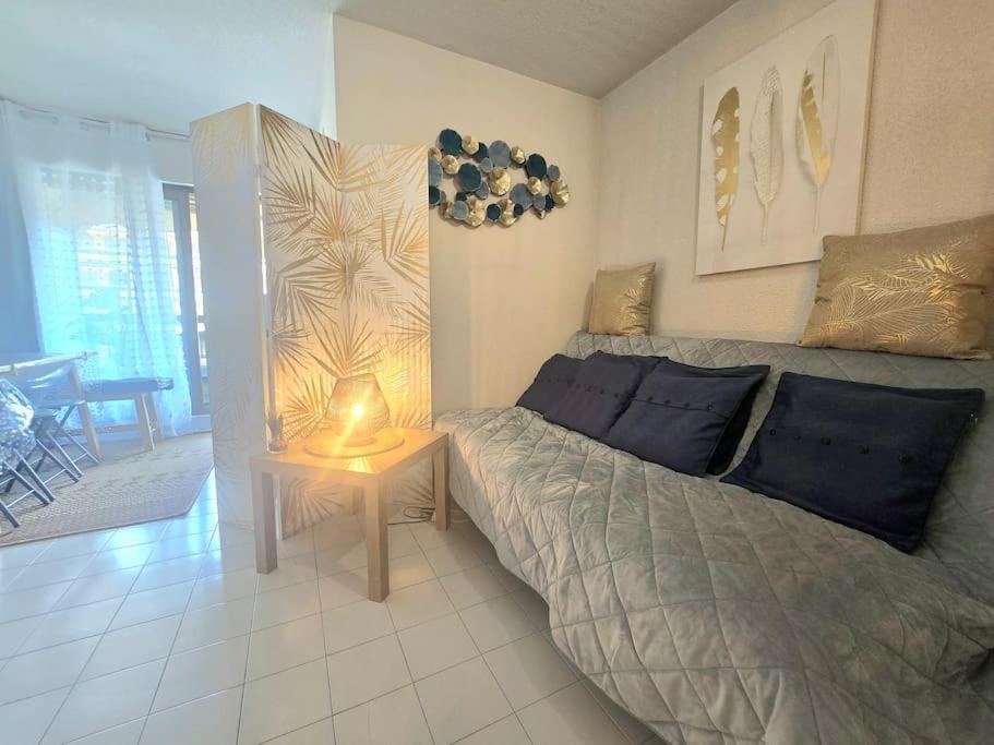 Paradis T1 Clim Terrasse Wi-fi * Fréjus
